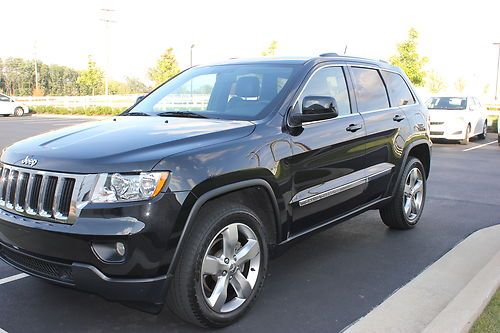 2012 overland wheels, 4x4, nav, leather, mint