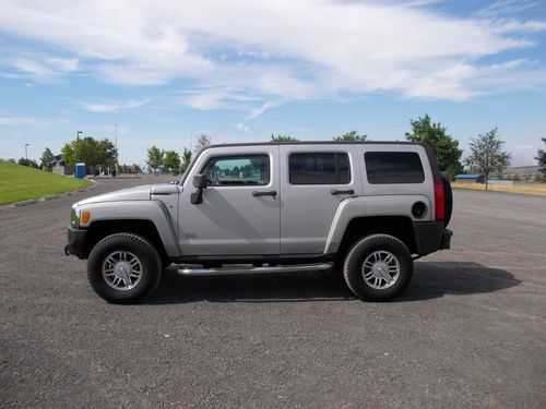 2007 hummer h3 in beautiful condition!