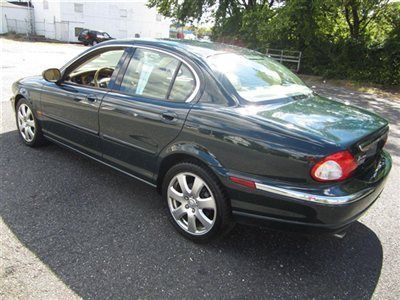 Sharp (( 3.0l v6...moonroof...leather...loaded )) no reserve