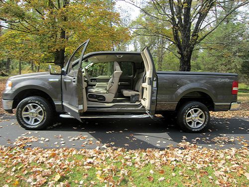 No reserve 2005 ford f-150 xlt crew cab pickup 4-door 5.4l with 4 wheel drive