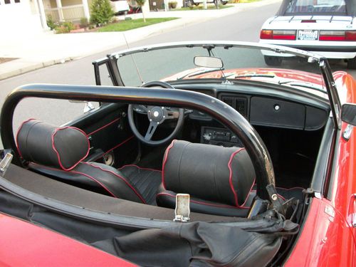 1979 MG MGB sports car Vermillion Red wire wheel convertible, image 6