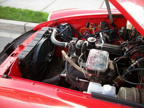 1979 MG MGB sports car Vermillion Red wire wheel convertible, image 13