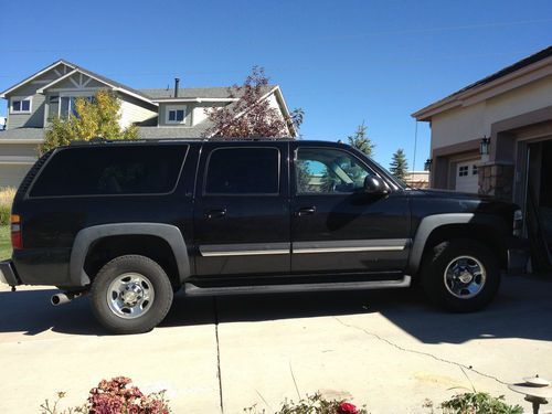 2004 chevrolet suburban 2500 lt sport utility 4-door 8.1l