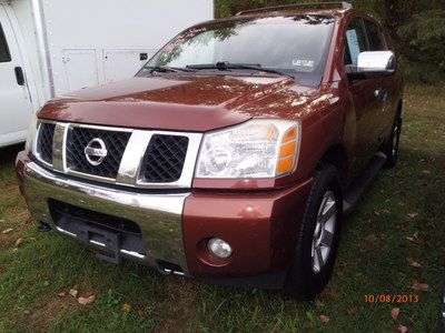 04 nissan armada, clean, 4 wd, everything works!