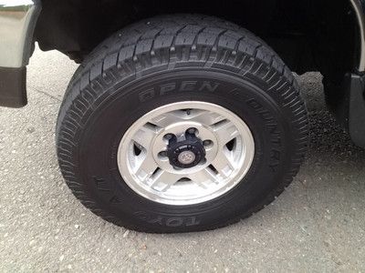 SR5 V6, 5 Speed Manual, 4X4, Moon Roof, Leather, Toyo Tires, image 22