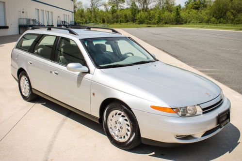 2001 saturn lw300 base wagon 4-door 3.0l