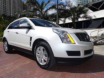 Florida carfax certified 1 owner 2011 cadillac srx luxury platinum ice tricoat