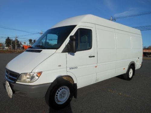 Dodge sprinter 2500 diesel hi-top single rear wheel van delivery fed ex shelves