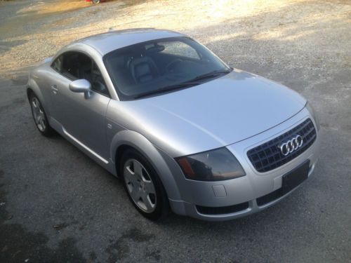 Amazing audi tt quattro coupe six 6 speed awd 4 cylinder turbo machine