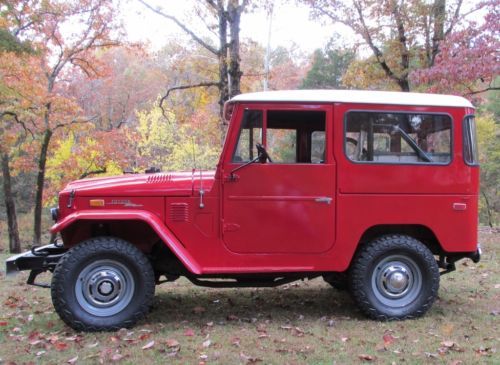 1972 toyota land cruiser fj40