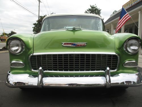 1955 Chevrolet Bel Air 350 A/C leather 4 wheel disc brakes Rotisserie Restored, image 3