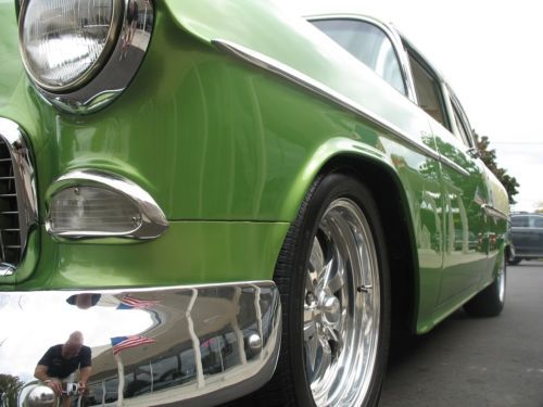 1955 Chevrolet Bel Air 350 A/C leather 4 wheel disc brakes Rotisserie Restored, image 5