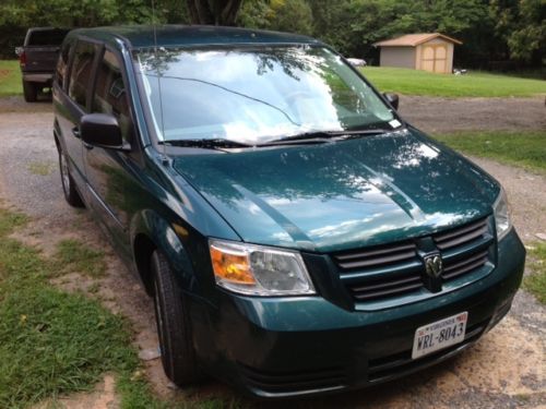 2009 dodge grand caravan se 90,000 miles green, excellent condition