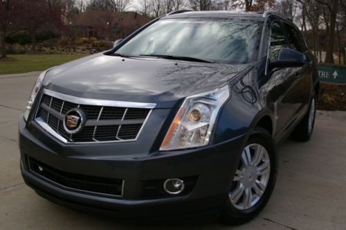 2012 cadillac srx premium edition,3.6l,panroof,backup camera, rebuilt, warranty