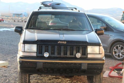1995 jeep grand cherokee 4wd automatic good condition runs great black