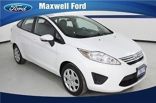 13 ford fiesta 4 door sedan se automatic great gas saver