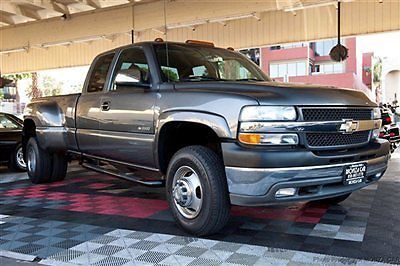 2001 chevrolet 3500 silverado 4x4 dual rear wheels only 38,190 miles