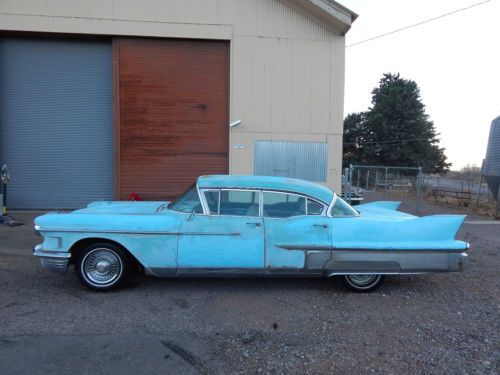 1958 fleetwood 60 special, 4 dr hardtop,  very rare