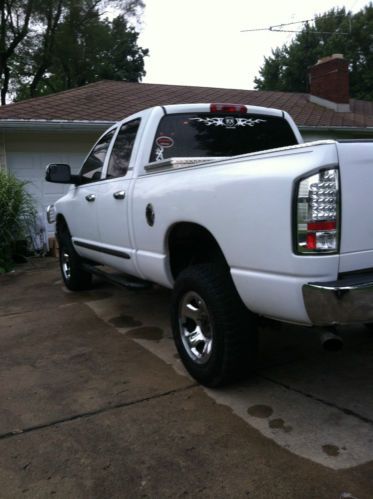 Lifted 2002 Dodge Ram 1500 SLT Crew Cab Pickup 4-Door lots of chrome, image 4