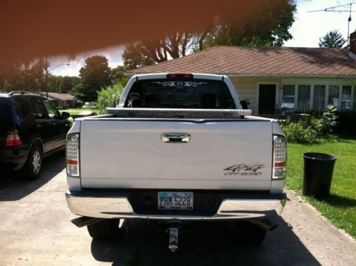 Lifted 2002 Dodge Ram 1500 SLT Crew Cab Pickup 4-Door lots of chrome, image 7