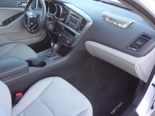 2013 Kia Optima LX Damaged Salvage Fixer Nice Unit Only 8K Miles!! Wont Last!!, US $8,950.00, image 5