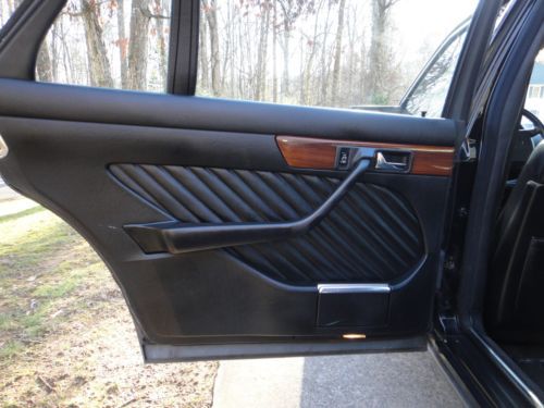 1990 Mercedes-Benz 420SEL Base Sedan 4-Door 4.2L, image 19