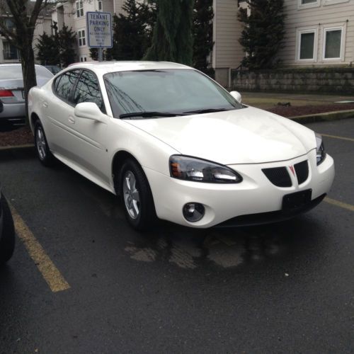 2,857 actual miles!!!  2007 pontiac grand prix base 4door