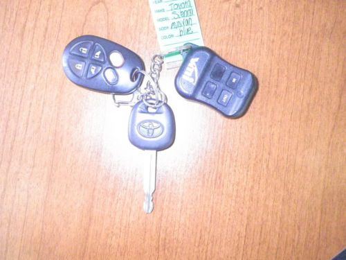 XLE Limited 3.3L handicapped accessible with power wheel chair lift, image 48