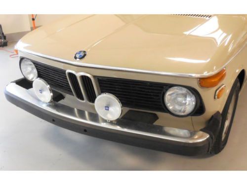 1974 bmw 2002tii 4 speed factory air low miles make an offer