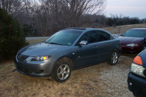 2005 mazda 3s  needs motor