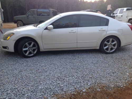 2006 nissan maxima se sedan 4-door 3.5l