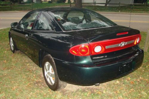 2003 chevy cavalier ls coupe **mint condition** new rebuilt engine