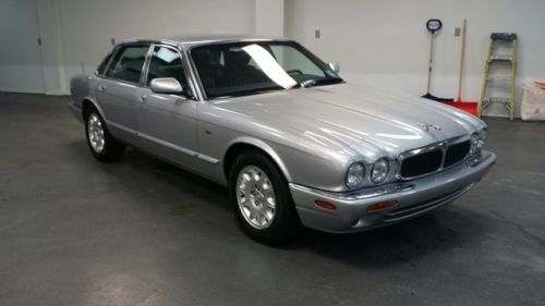 2003 jaguar