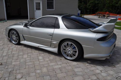 Super modified mitsubishi 3000gt vr4 (600whp + optional 175hp nos)