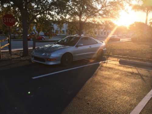 2001 acura integra gsr w/ k20 swap, extremely good condition, leather interior.