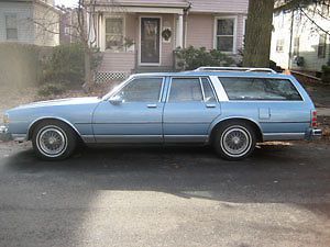 Chevrolet : caprice classic wagon 4-door