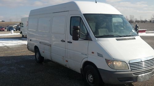 2002 freightliner sprinter 2500 158in hightop