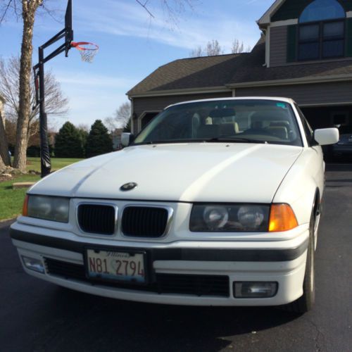 1999 bmw 328is base coupe 2-door 2.8l