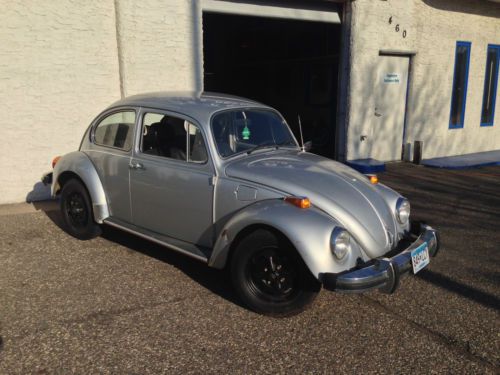 1977 volkswagen non super beetle base sedan 2-door 1.6l silver metallic