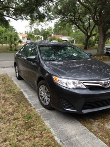 2012 toyota camry le sedan 4-door 2.5l