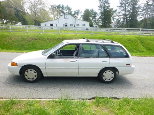 1995 ford escort lx wagon one owner low miles no reserve