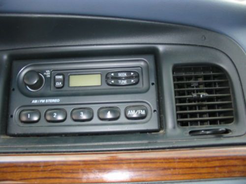 2001 Ford Crown Victoria CNG Police Interceptor, image 6