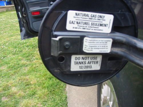 2001 Ford Crown Victoria CNG Police Interceptor, image 12