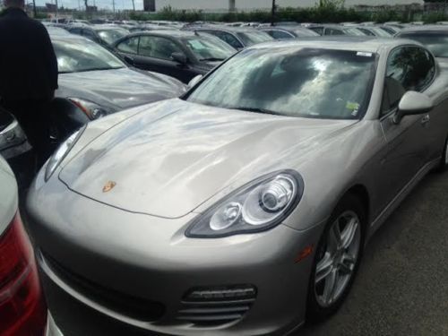 2011 porsche panamera 4 door hb. beautiful vehicle in immaculate condition!