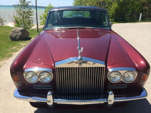 Low reserve rolls royce silver shadow long wheel base 1971 black / burgundy