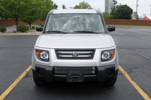 Extremely low milage 2008 honda element ex awd  - just over 16,000 miles