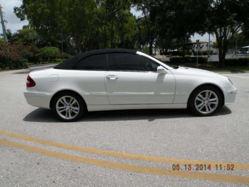 08 Mercedes CLK 350. White, only 21,000 miles., image 6