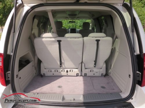 VMI Wheelchair - Accessible Minivan; Auto In-Floor Ramp System, US $33,000.00, image 21