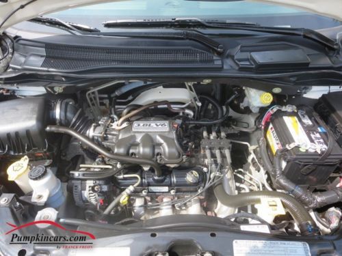 VMI Wheelchair - Accessible Minivan; Auto In-Floor Ramp System, US $33,000.00, image 22