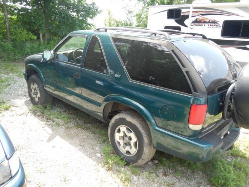 1998 chevrolet s-10 blazer (no reserve)